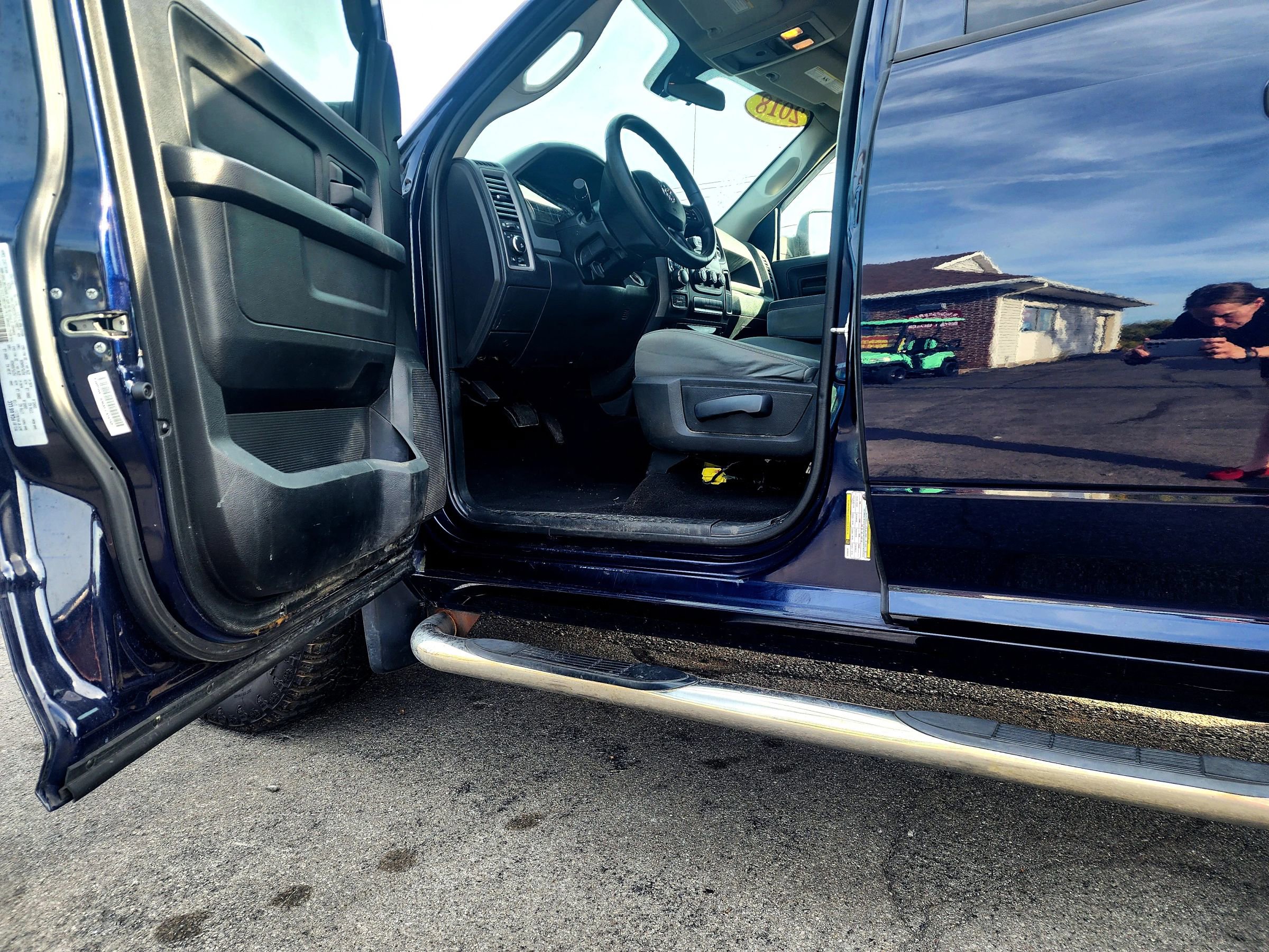 Used 2018 RAM 1500 Express w/ Express Value Package image 10