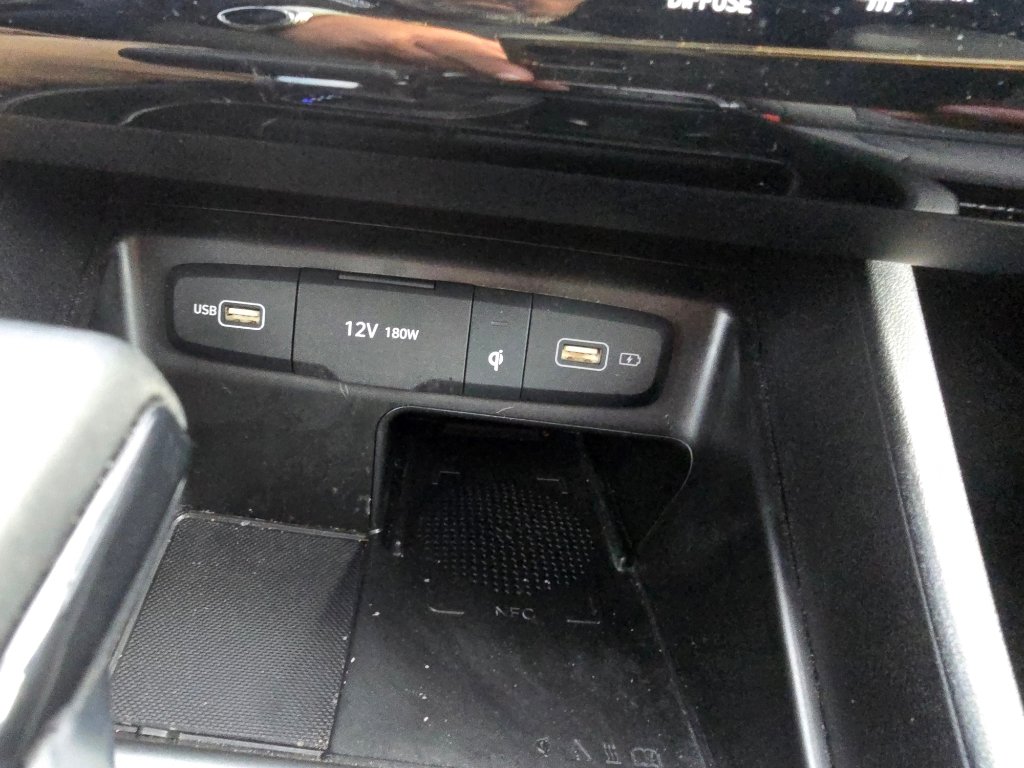 Used 2023 Hyundai Santa Cruz SEL Premium image 32