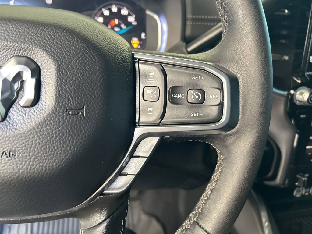 Used 2025 RAM 3500 Laramie AWD/4WD image 59