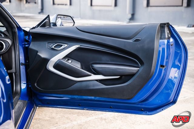 Used 2019 Chevrolet Camaro SS image 68