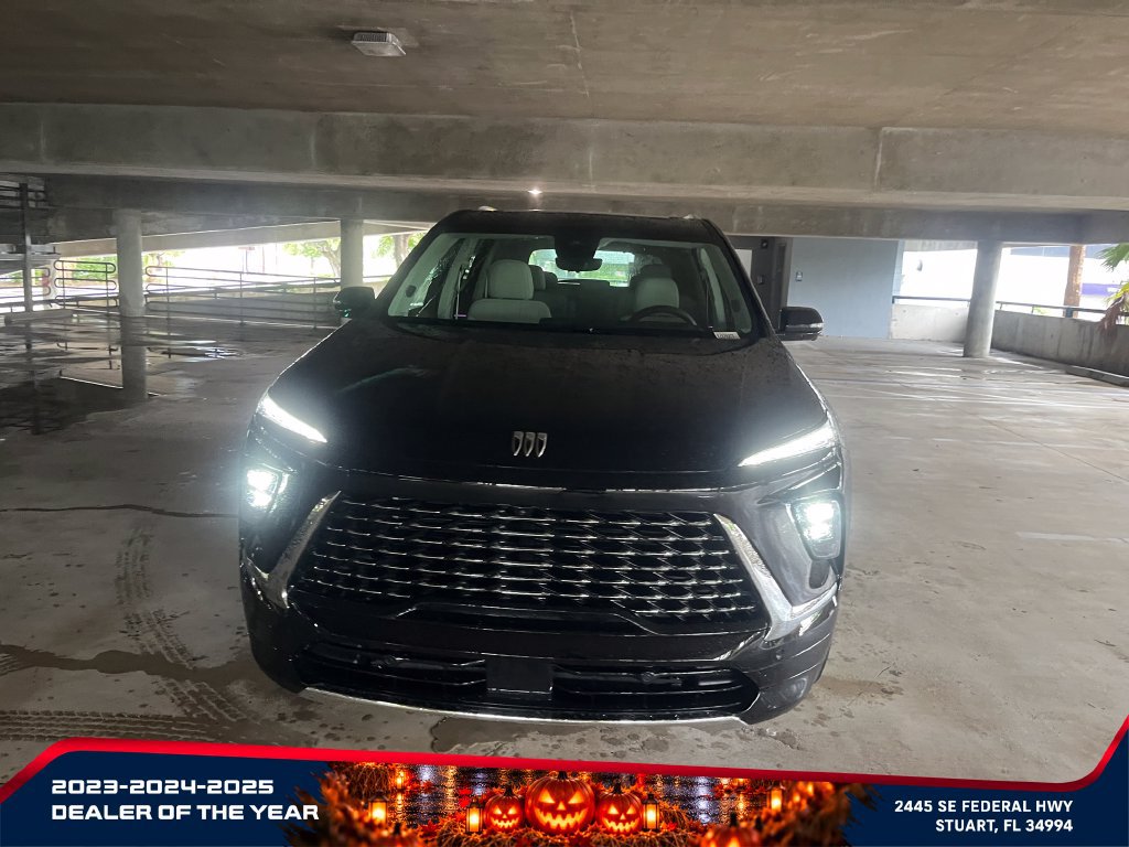 New 2026 Buick Enclave Avenir w/ Super Cruise Package AWD/4WD image 2