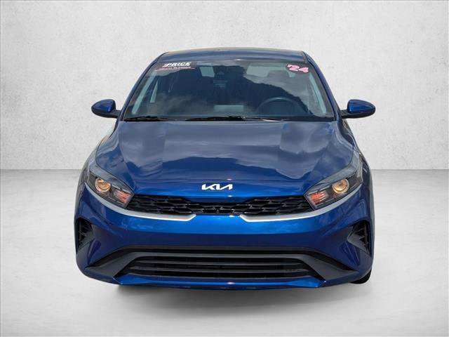 Used 2024 Kia Forte LXS video 2