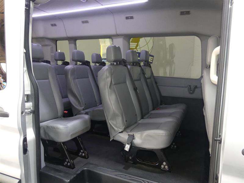 Used 2018 Ford Transit 350 XL image 20