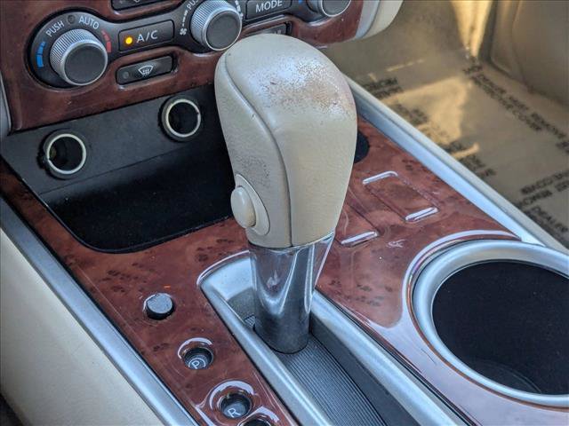 Used 2014 Nissan Pathfinder SV image 11