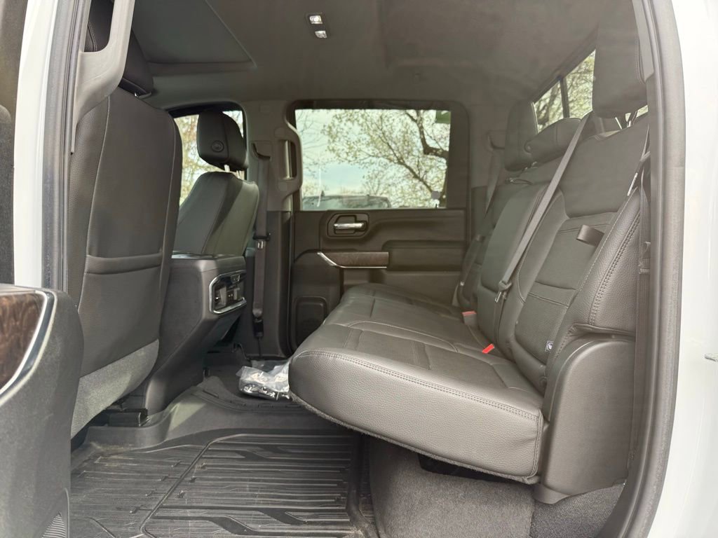 Used 2020 GMC Sierra 3500 Denali w/ Denali Ultimate Package AWD/4WD image 17
