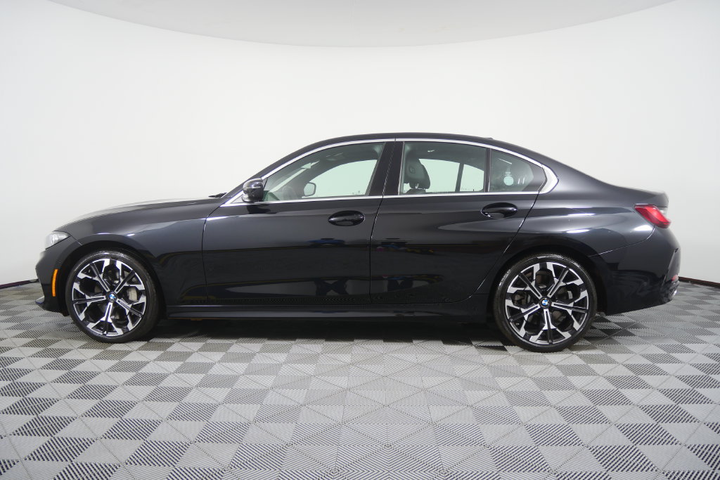 Certified 2026 BMW 330i Sedan RWD image 7