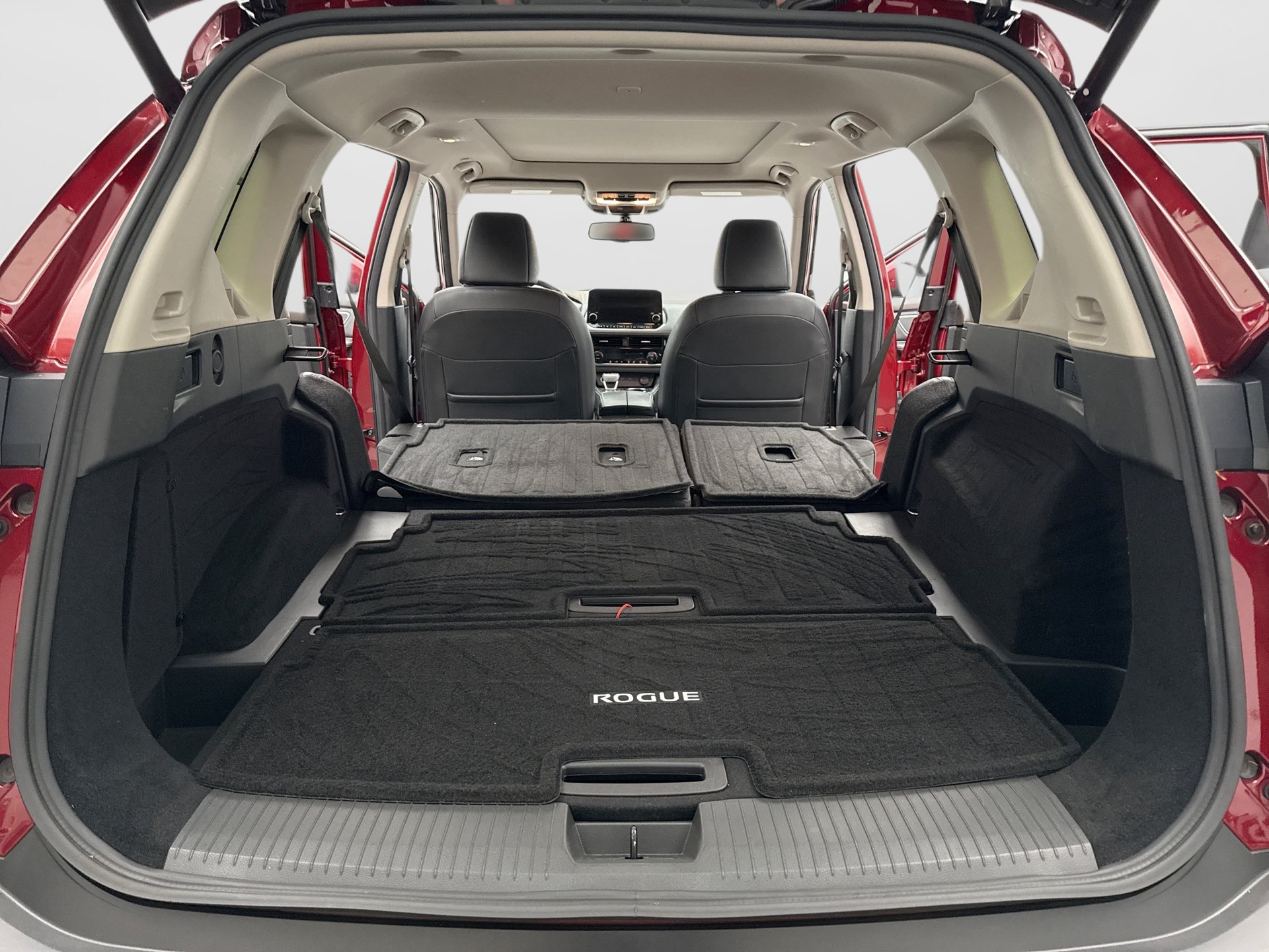 Used 2023 Nissan Rogue Platinum AWD/4WD image 18