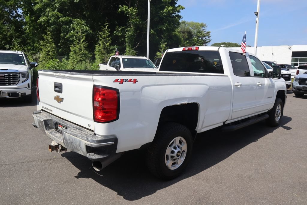 Used 2019 Chevrolet Silverado 2500 LT AWD/4WD image 4