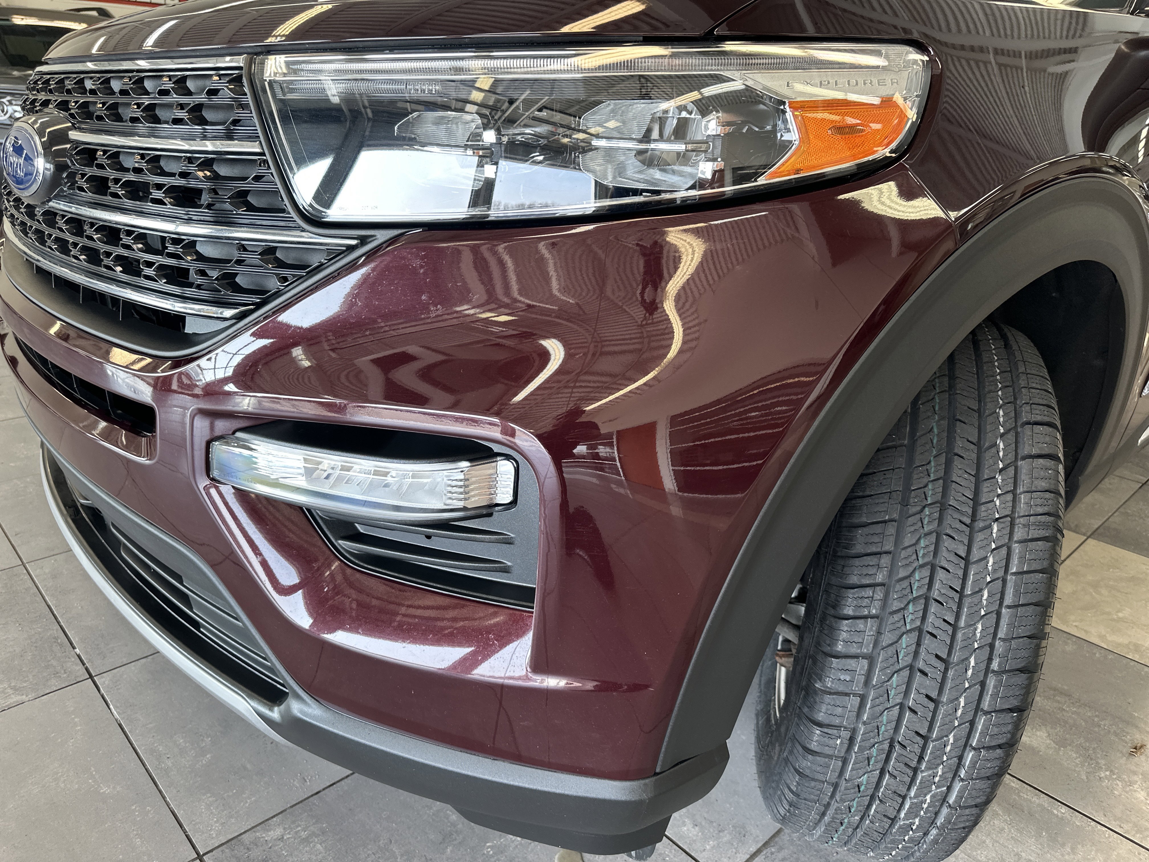 Used 2023 Ford Explorer XLT w/ Equipment Group 202A image 18