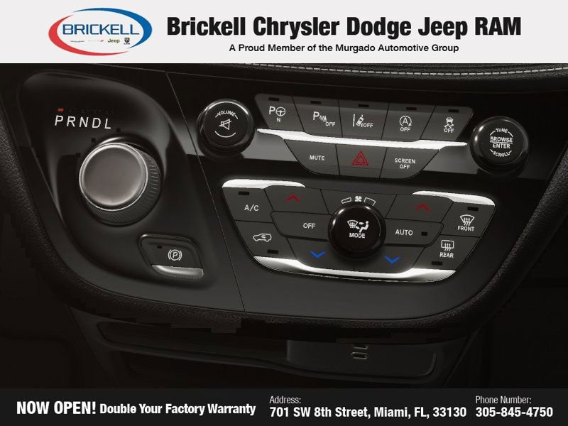 New 2026 Chrysler Pacifica Select image 16