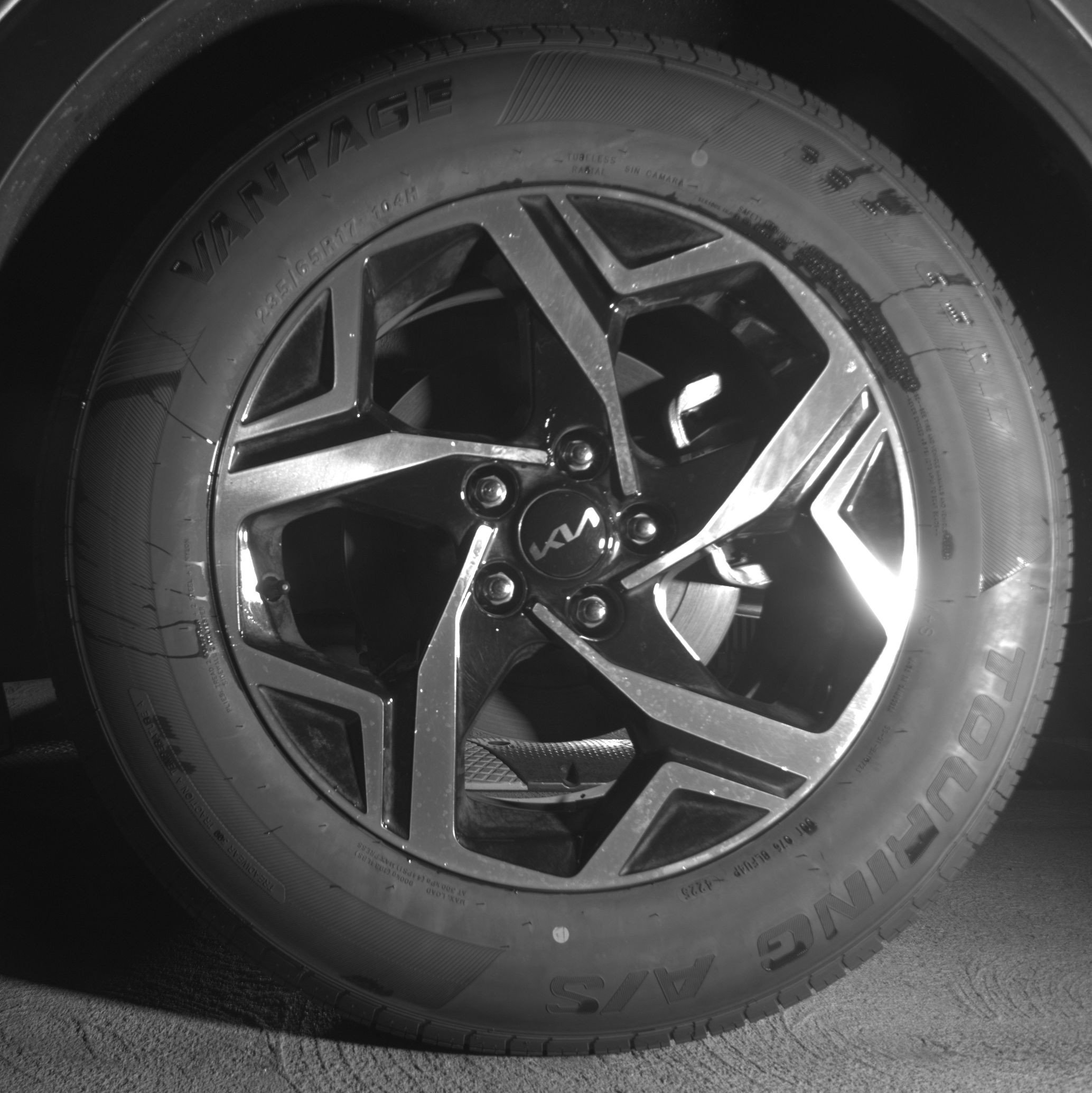 Used 2025 Kia Sportage LX image 14