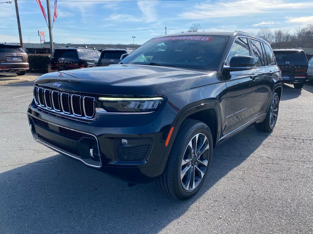 Used 2022 Jeep Grand Cherokee Overland image 3