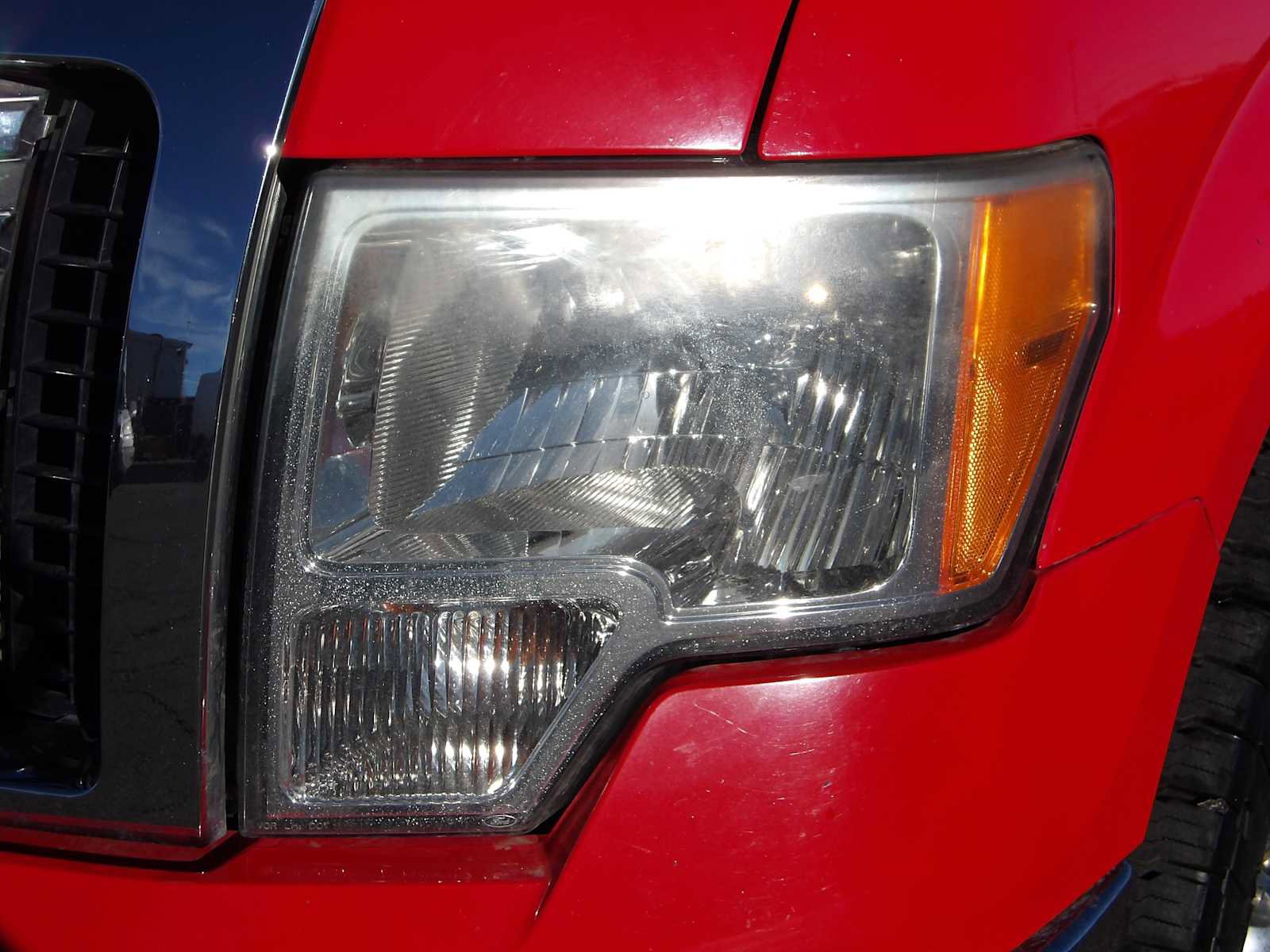 Used 2011 Ford F150 XLT w/ XLT Chrome Pkg image 9