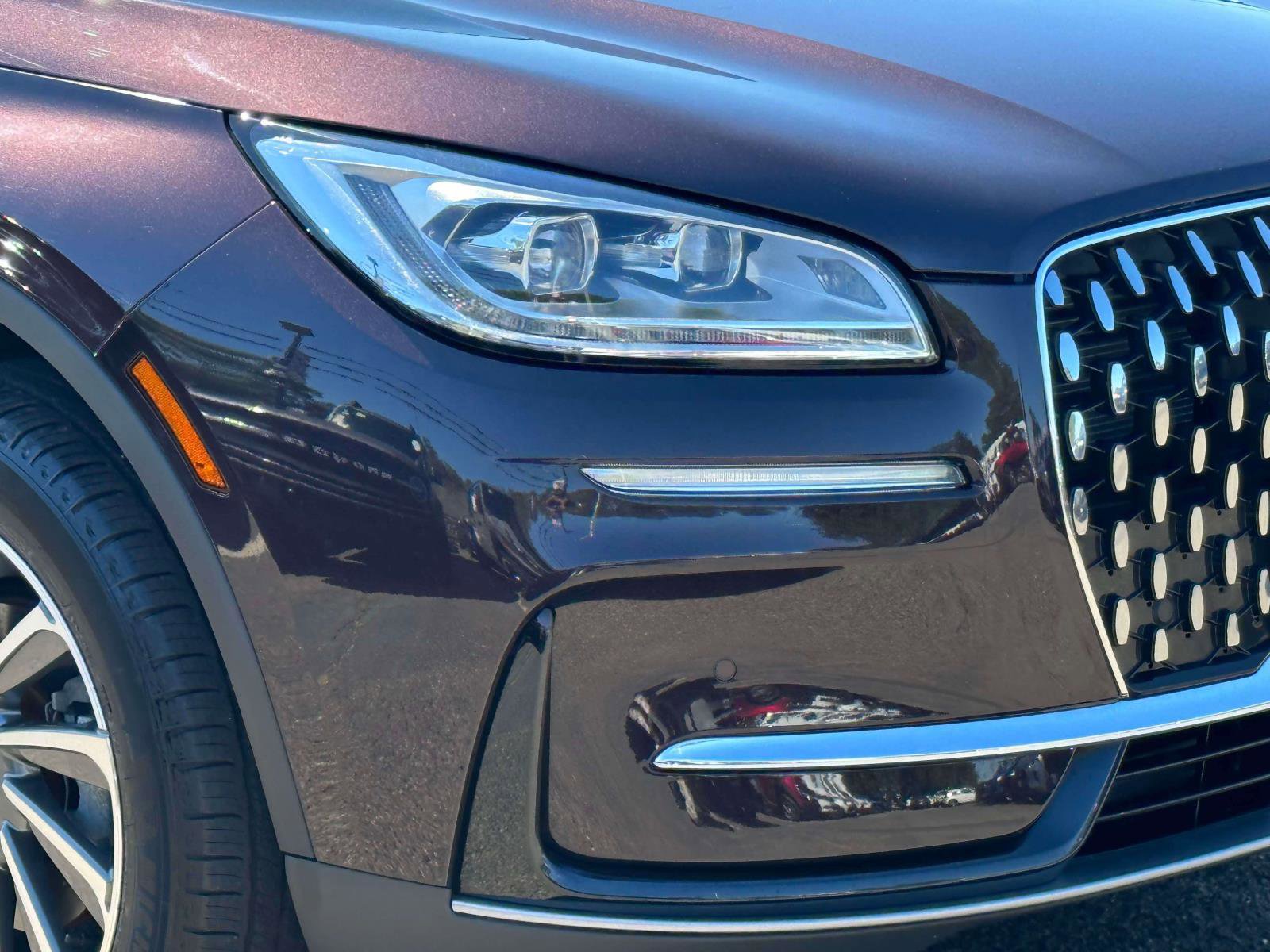 Used 2023 Lincoln Corsair Reserve w/ Equipment Group 201A image 7