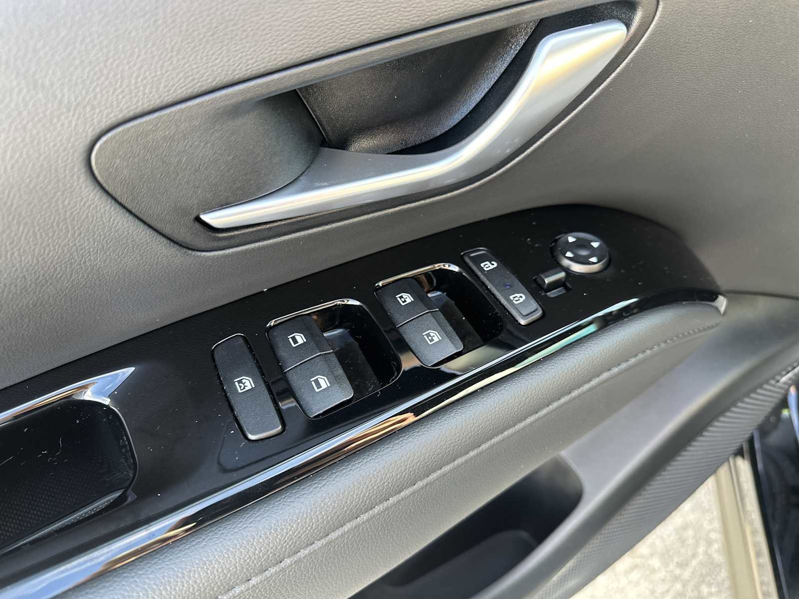 Used 2024 Hyundai Santa Cruz Limited image 26