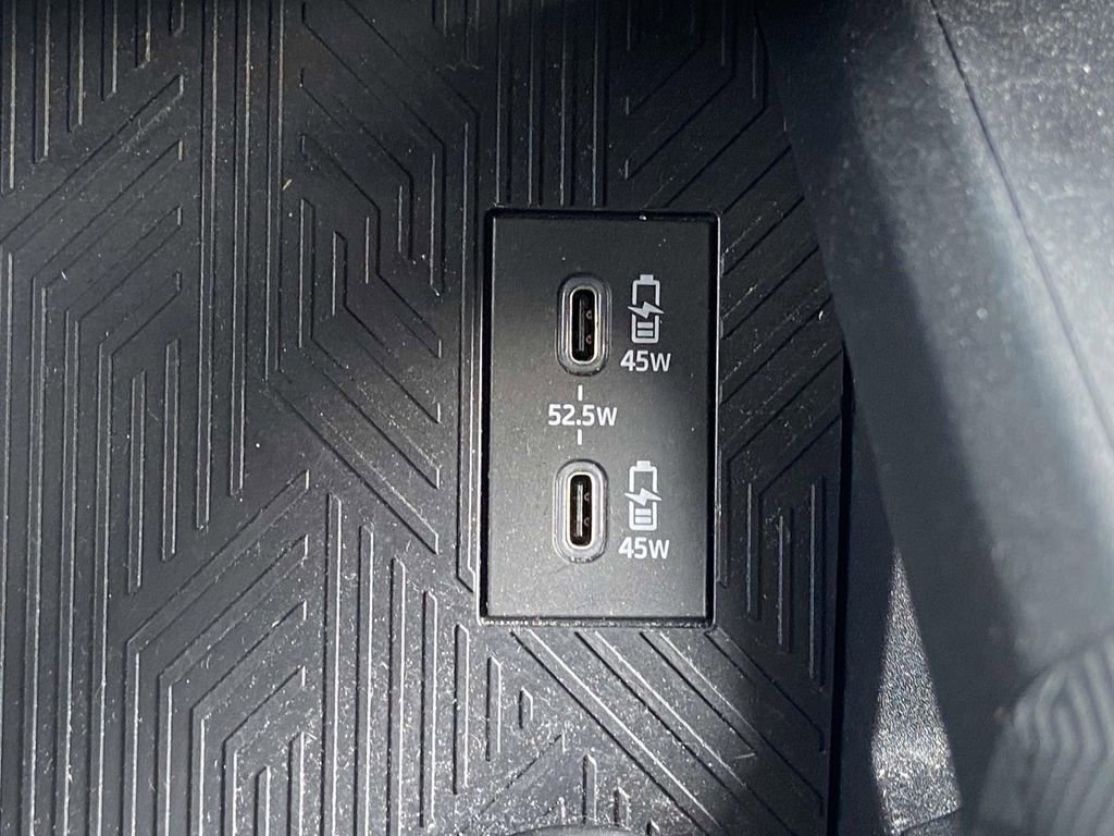 Used 2025 Toyota 4Runner SR5 image 32