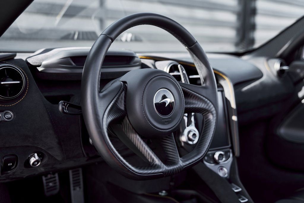 Used 2020 McLaren 720S Spider image 38