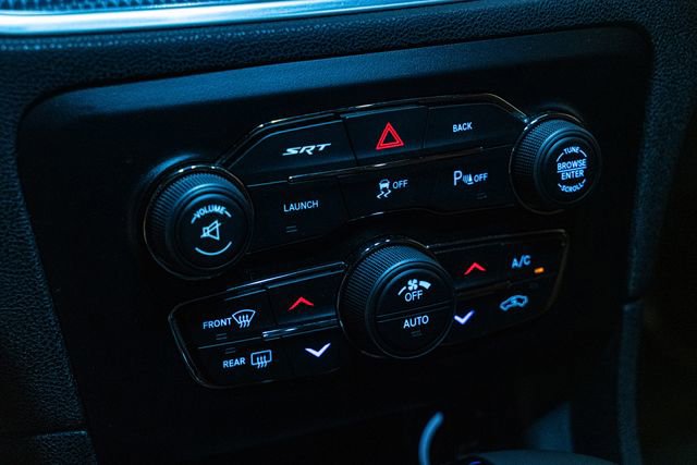 Used 2016 Dodge Charger SRT Hellcat w/ Harman/Kardon Audio Group image 27
