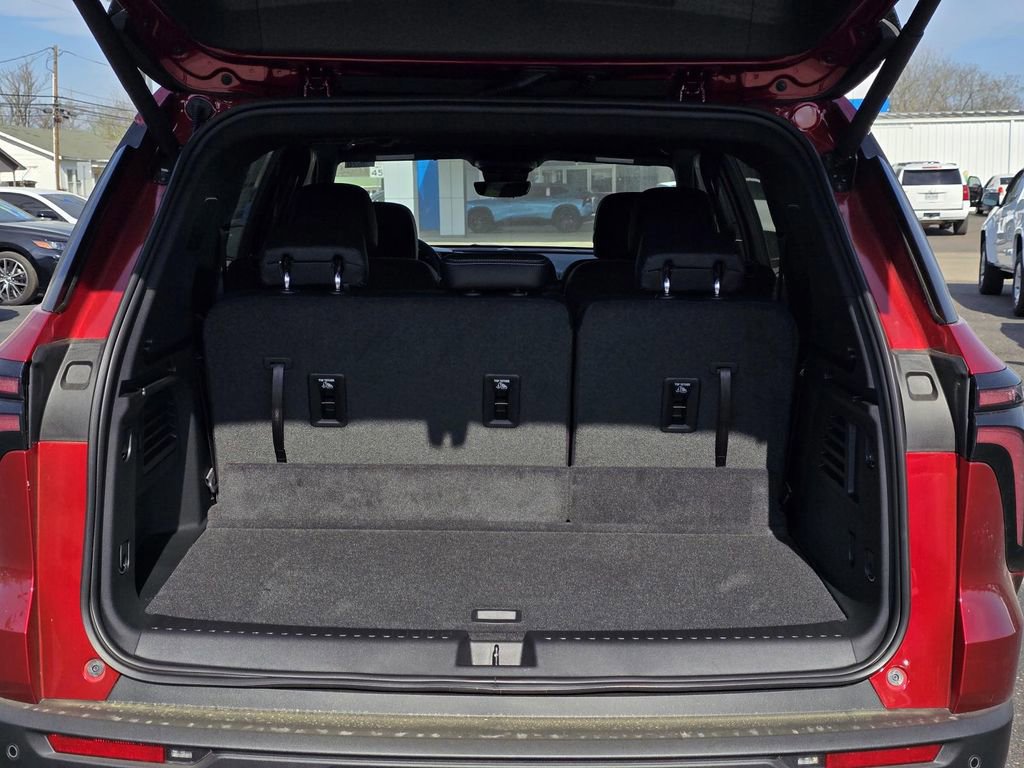 New 2026 Chevrolet Traverse LT w/ Driver Confidence Package image 6