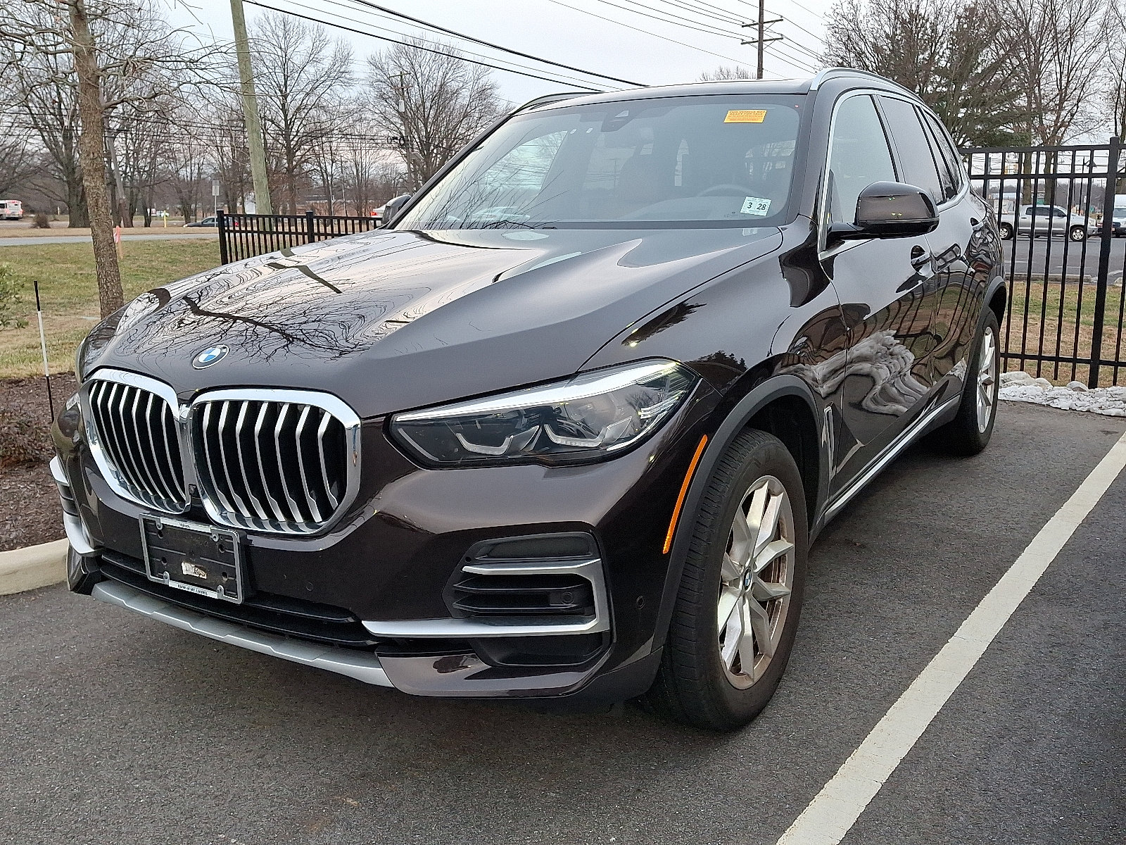 Used 2023 BMW X5 xDrive40i w/ Premium Package image 5