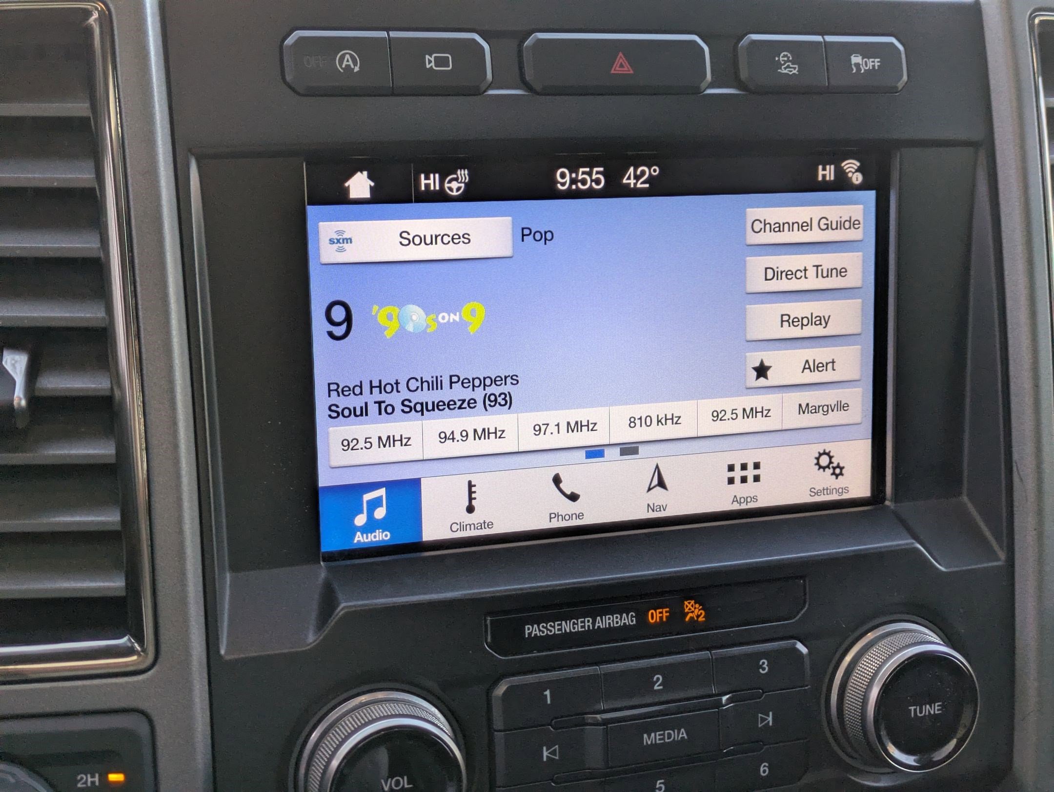 Used 2019 Ford F150 Raptor w/ Equipment Group 802A Luxury image 20