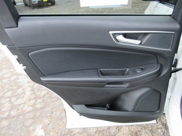 Used 2022 Ford Edge SEL w/ Convenience Package image 25