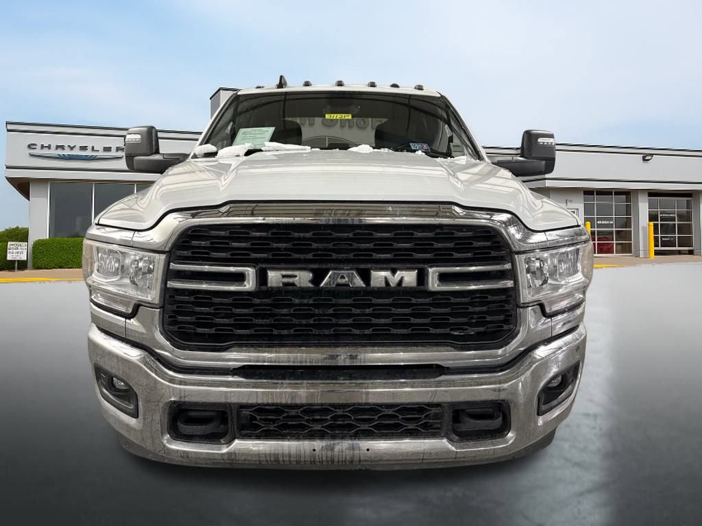 Used 2024 RAM 3500 Big Horn image 8
