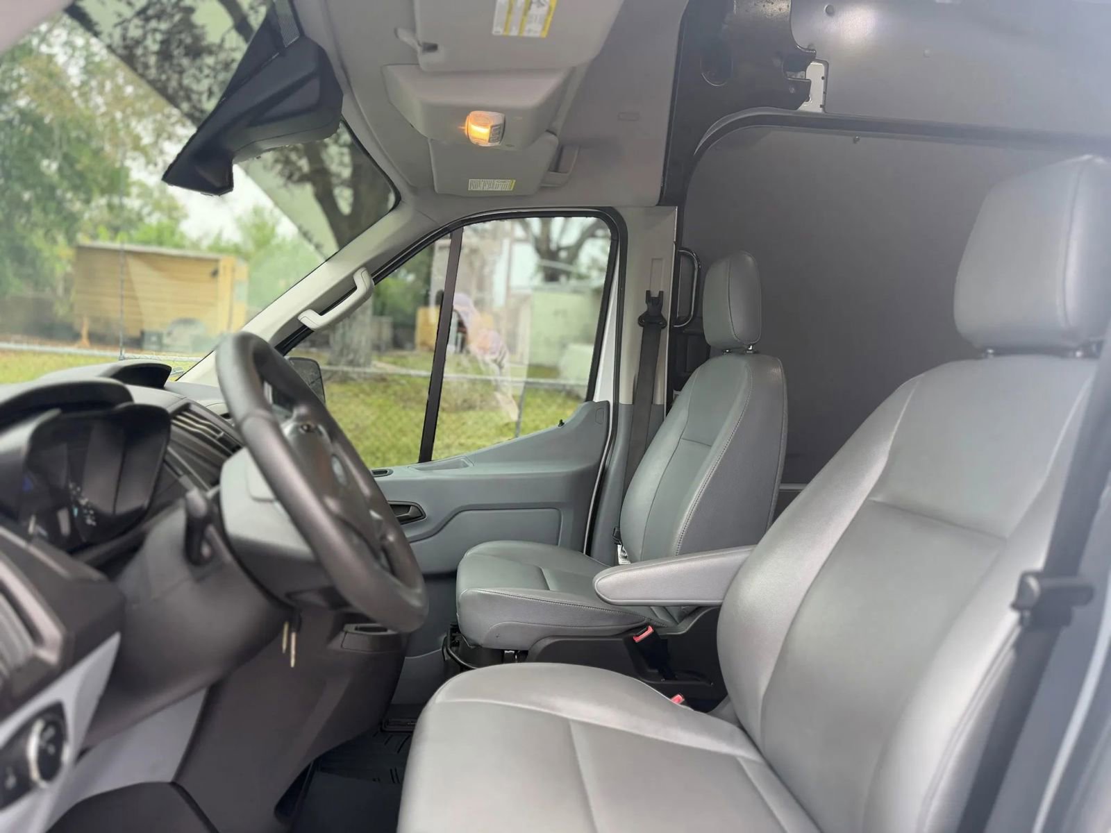 Used 2018 RAM 5500 Tradesman w/ Power & Remote Entry Group image 18