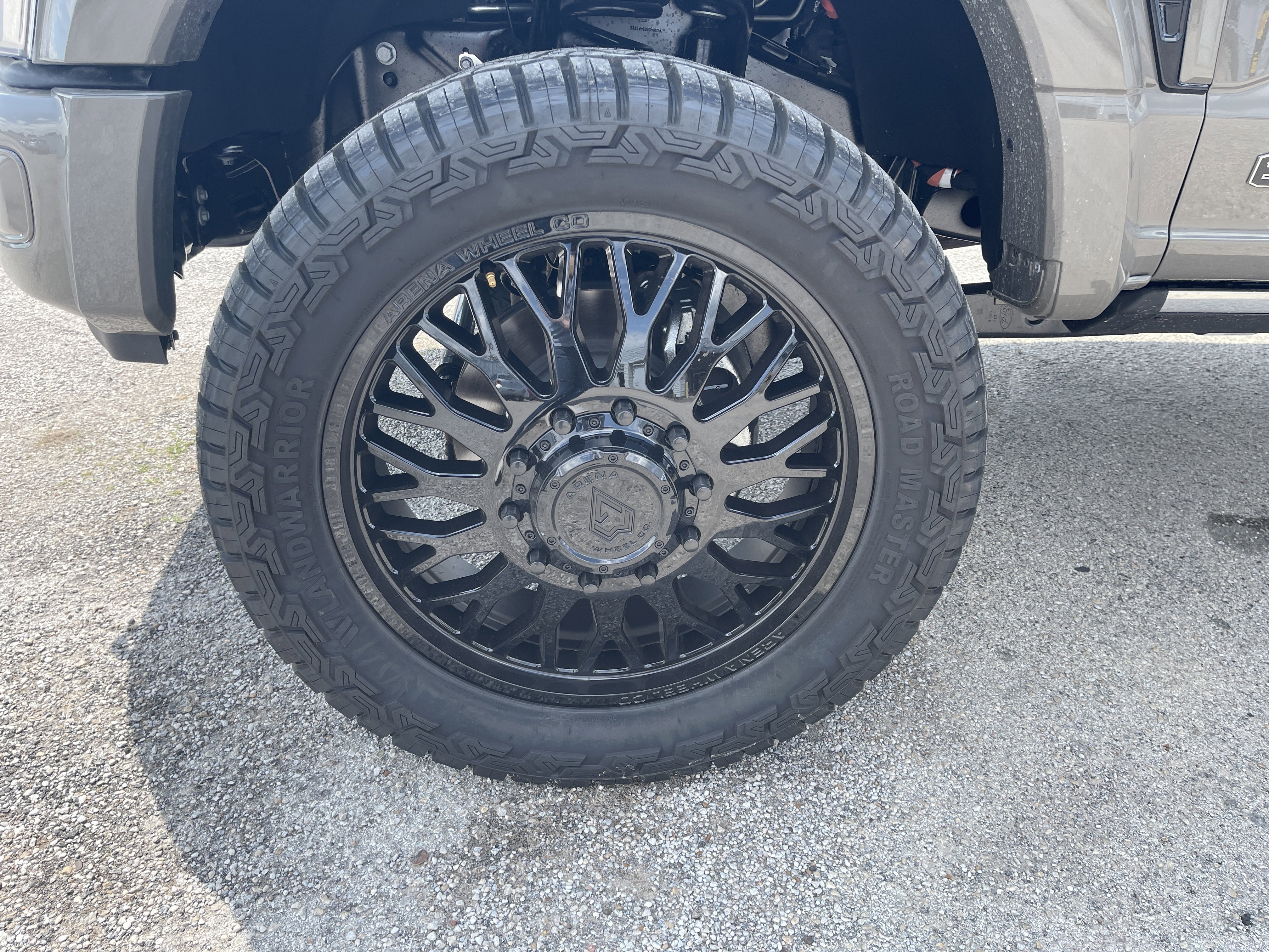 Used 2026 Ford F450 Lariat AWD/4WD image 11