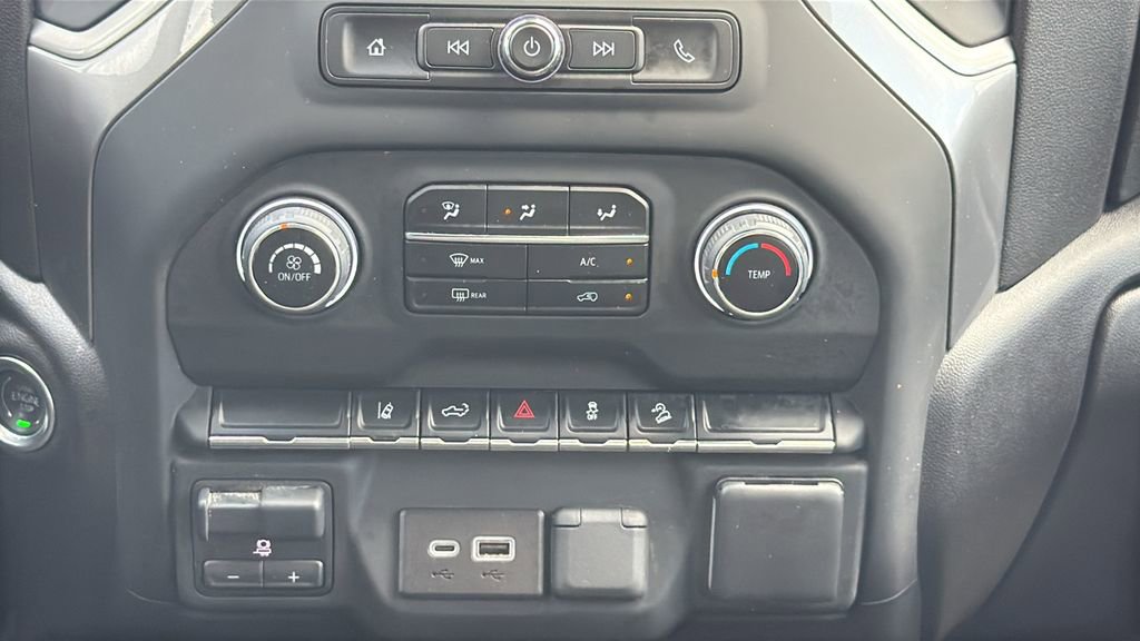 Used 2024 Chevrolet Silverado 2500 Custom w/ Custom Convenience Package image 24