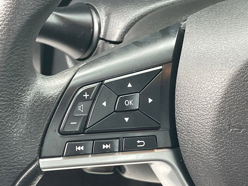 Used 2021 Nissan Versa SV FWD image 22