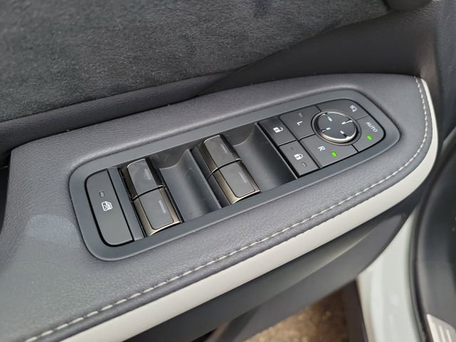 New 2026 Lexus TX 500h AWD image 20