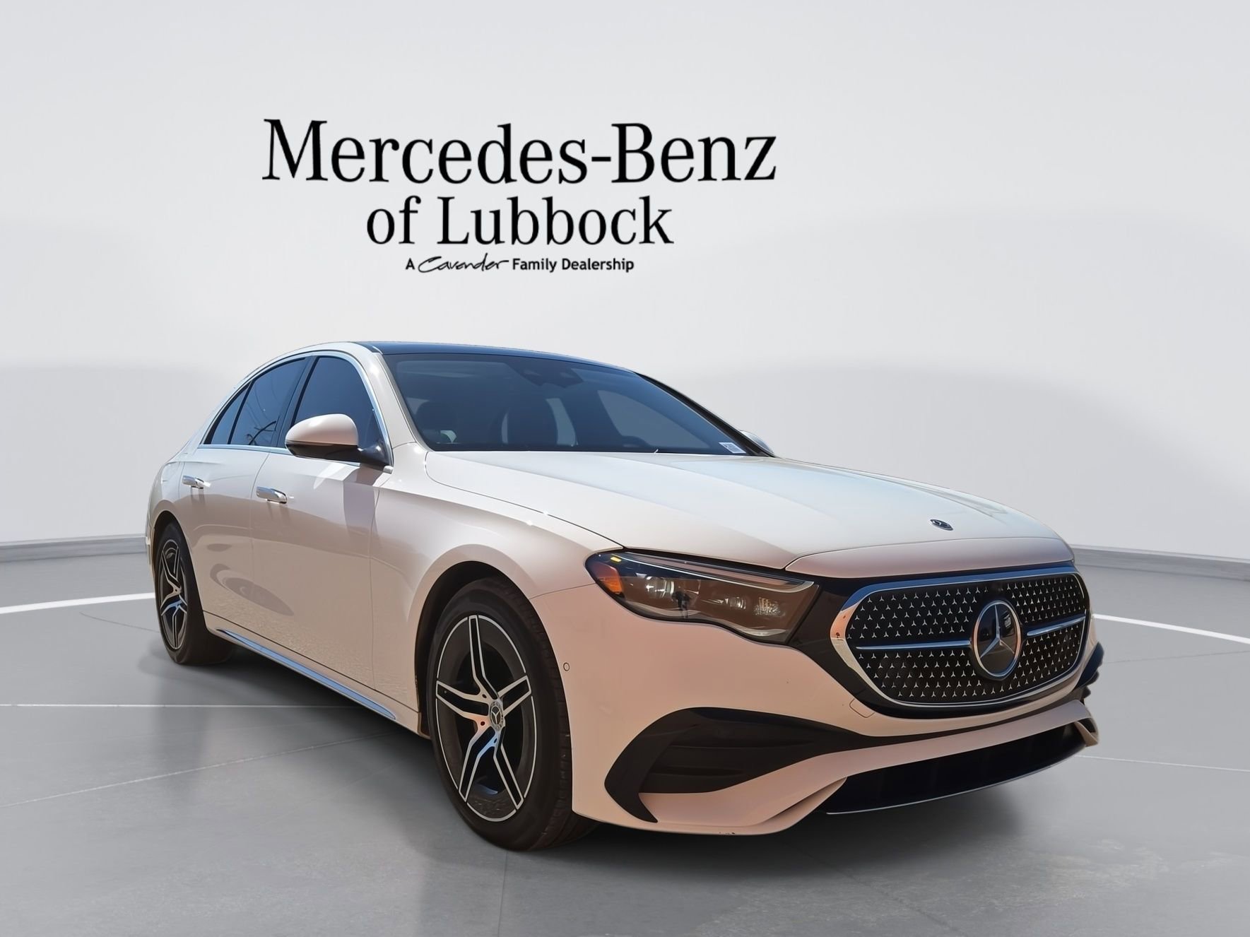 New 2025 Mercedes-Benz E 350 4MATIC Sedan image 1