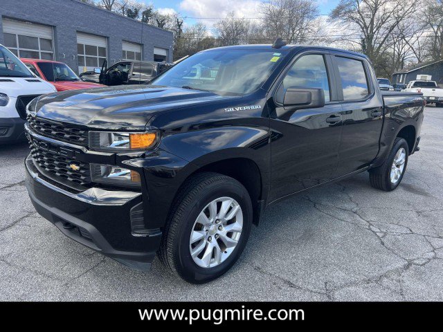 Used 2020 Chevrolet Silverado 1500 Custom w/ Custom Convenience Package image 3