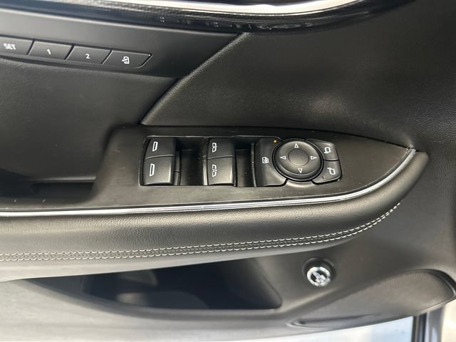 Certified 2021 Buick Envision Essence AWD/4WD image 25