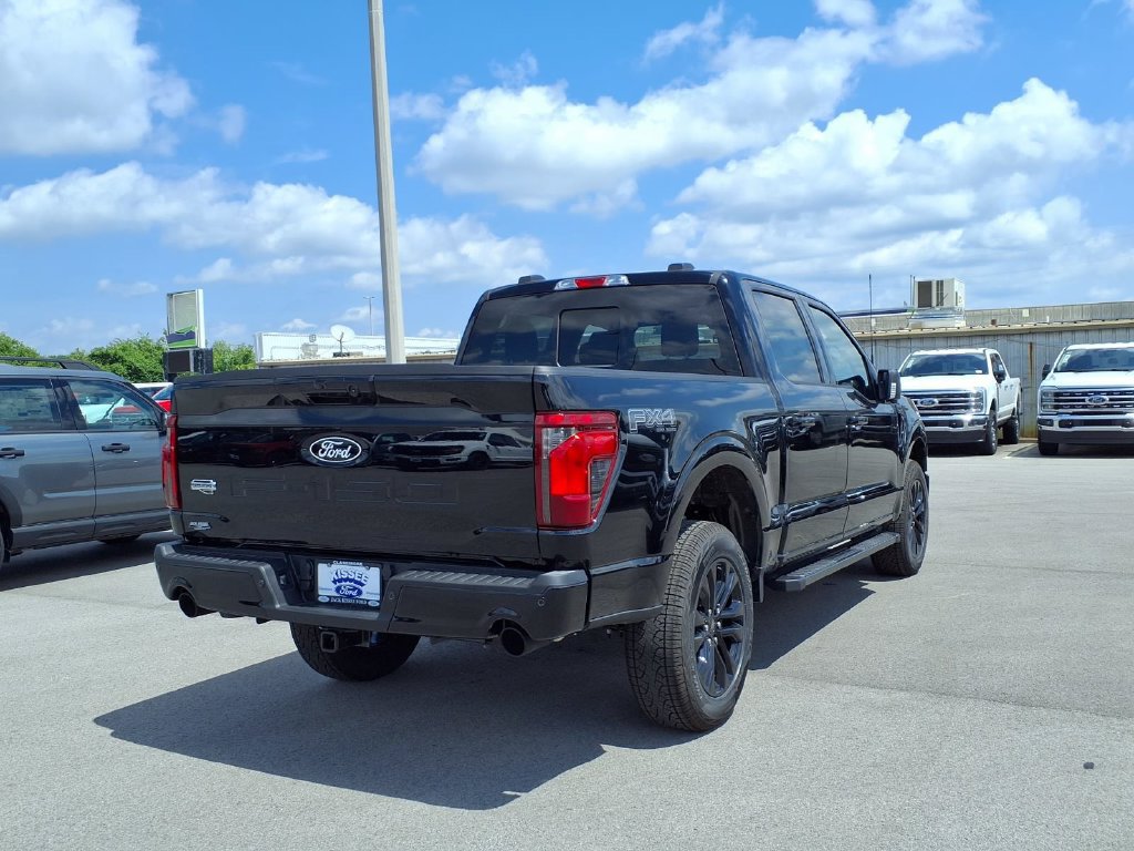 New 2026 Ford F150 XLT w/ Equipment Group 302A MID AWD/4WD image 10