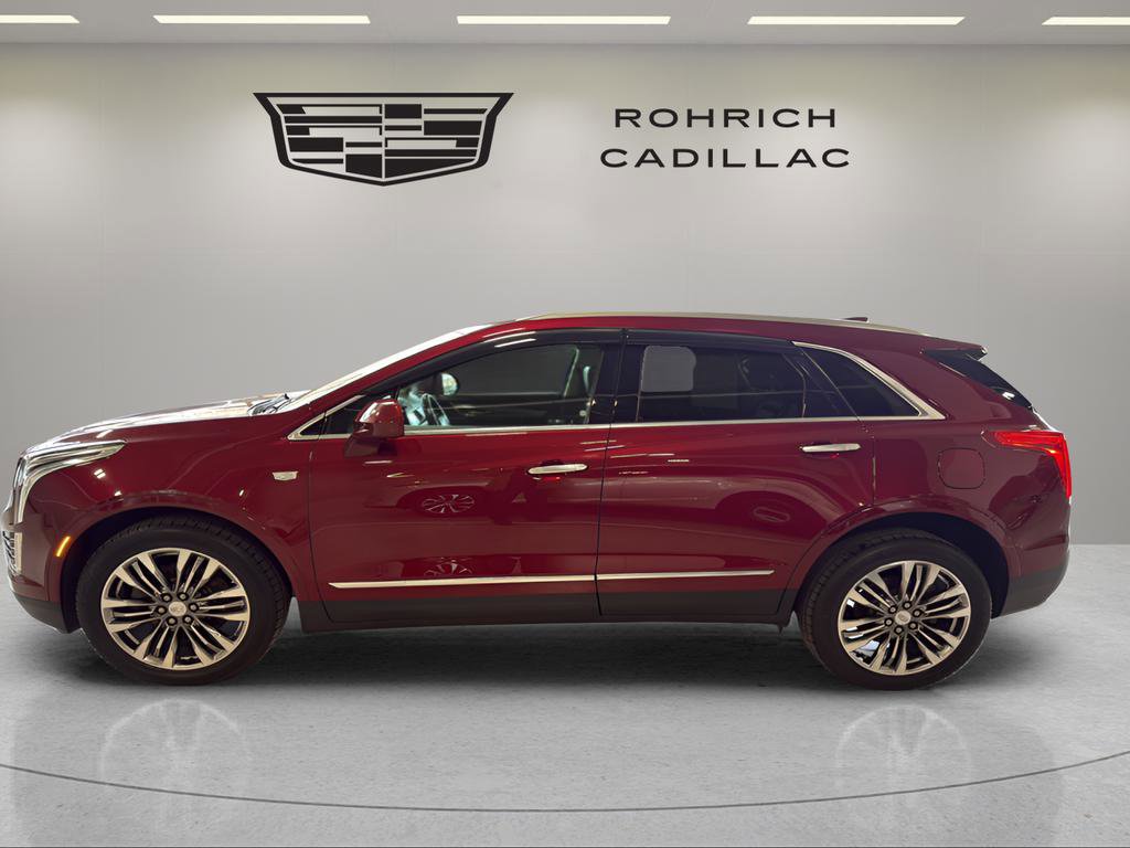 Used 2018 Cadillac XT5 Luxury w/ Driver Awareness Package image 9