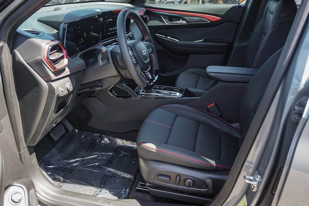 New 2026 Chevrolet TrailBlazer RS w/ Convenience Package FWD image 17
