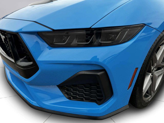 Used 2025 Ford Mustang GT image 13