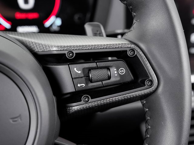 Used 2025 Porsche 911 Carrera 4 GTS image 15