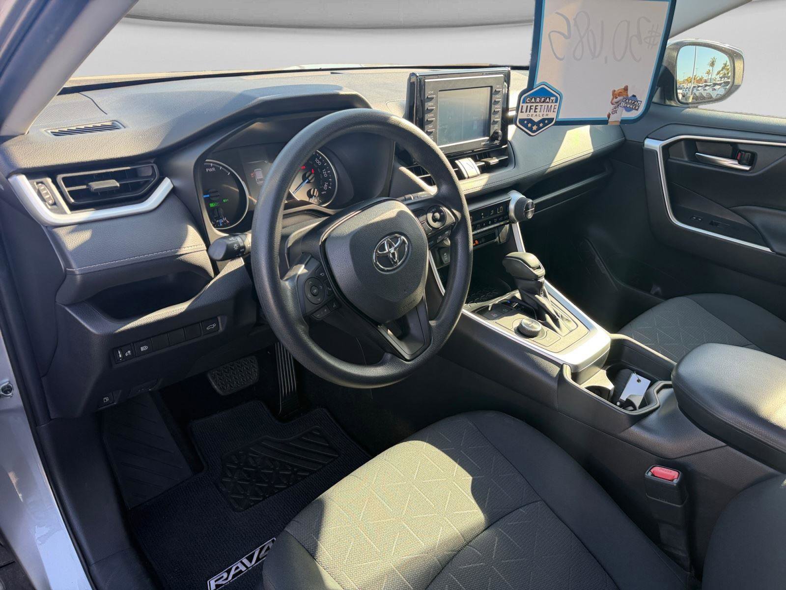 Used 2020 Toyota RAV4 XLE w/ Convenience Package AWD/4WD image 14
