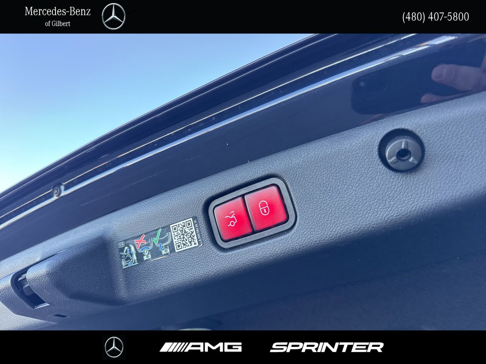 Used 2024 Mercedes-Benz E 350 4MATIC Sedan image 7