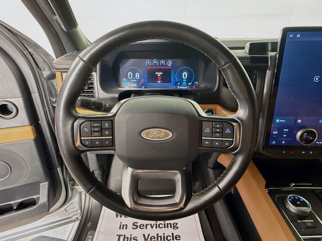 Used 2023 Ford Expedition Platinum AWD/4WD image 13