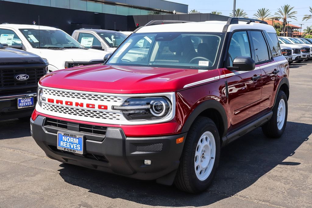 Used 2025 Ford Bronco Sport Heritage w/ Convenience Package image 3