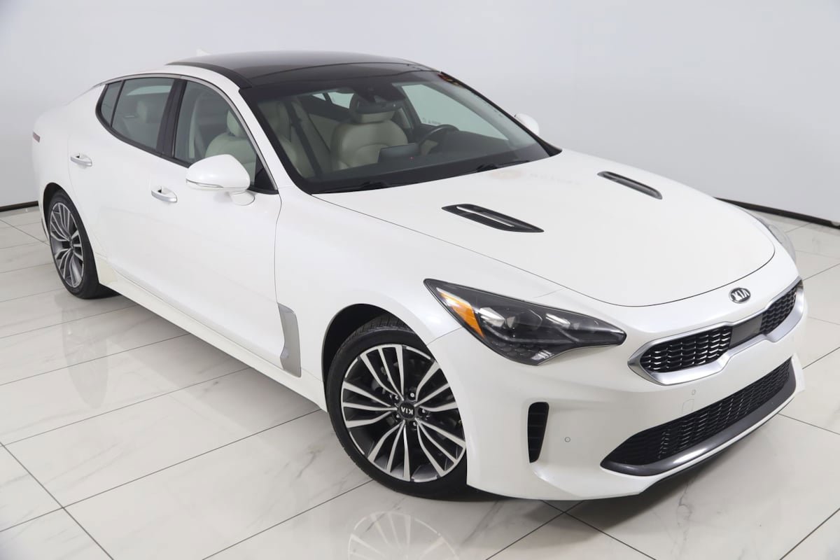 Used 2019 Kia Stinger Premium RWD image 19