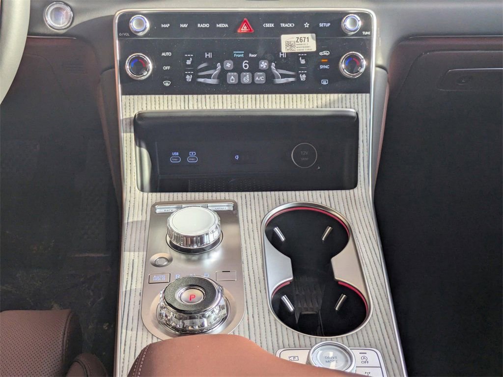 New 2025 Genesis GV80 3.5T Prestige image 17