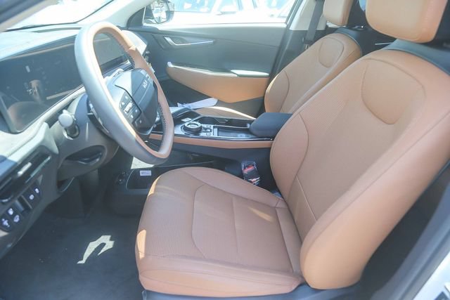 New 2026 Kia EV6 Wind RWD image 10