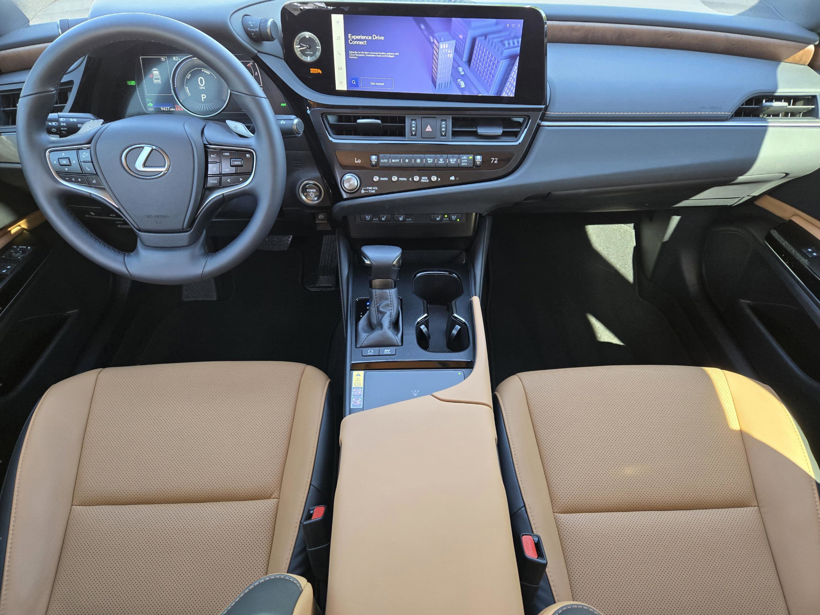 Used 2025 Lexus ES 300h w/ Premium Package FWD image 29