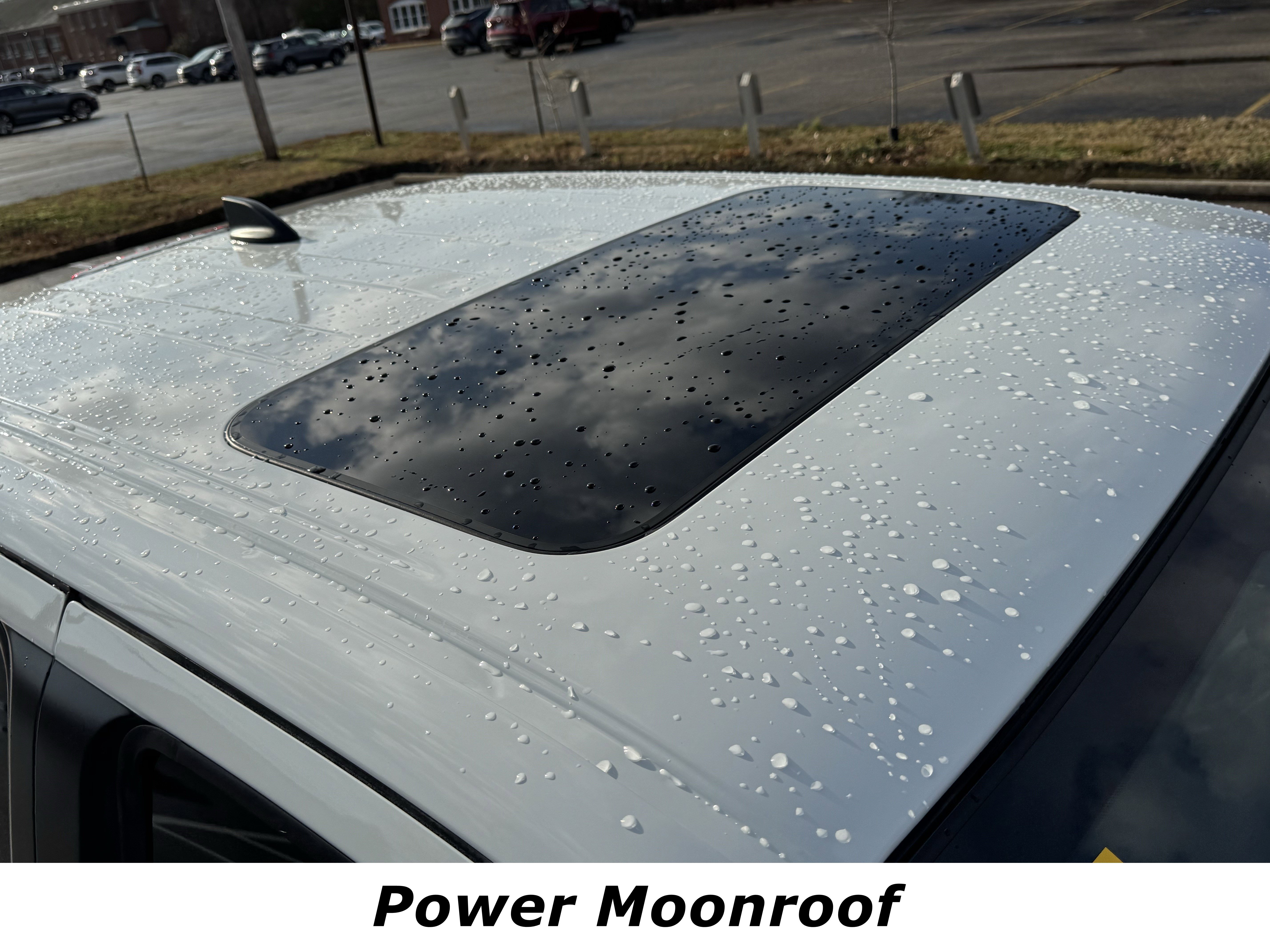 Used 2024 Nissan Frontier SL w/ Technology Package image 11