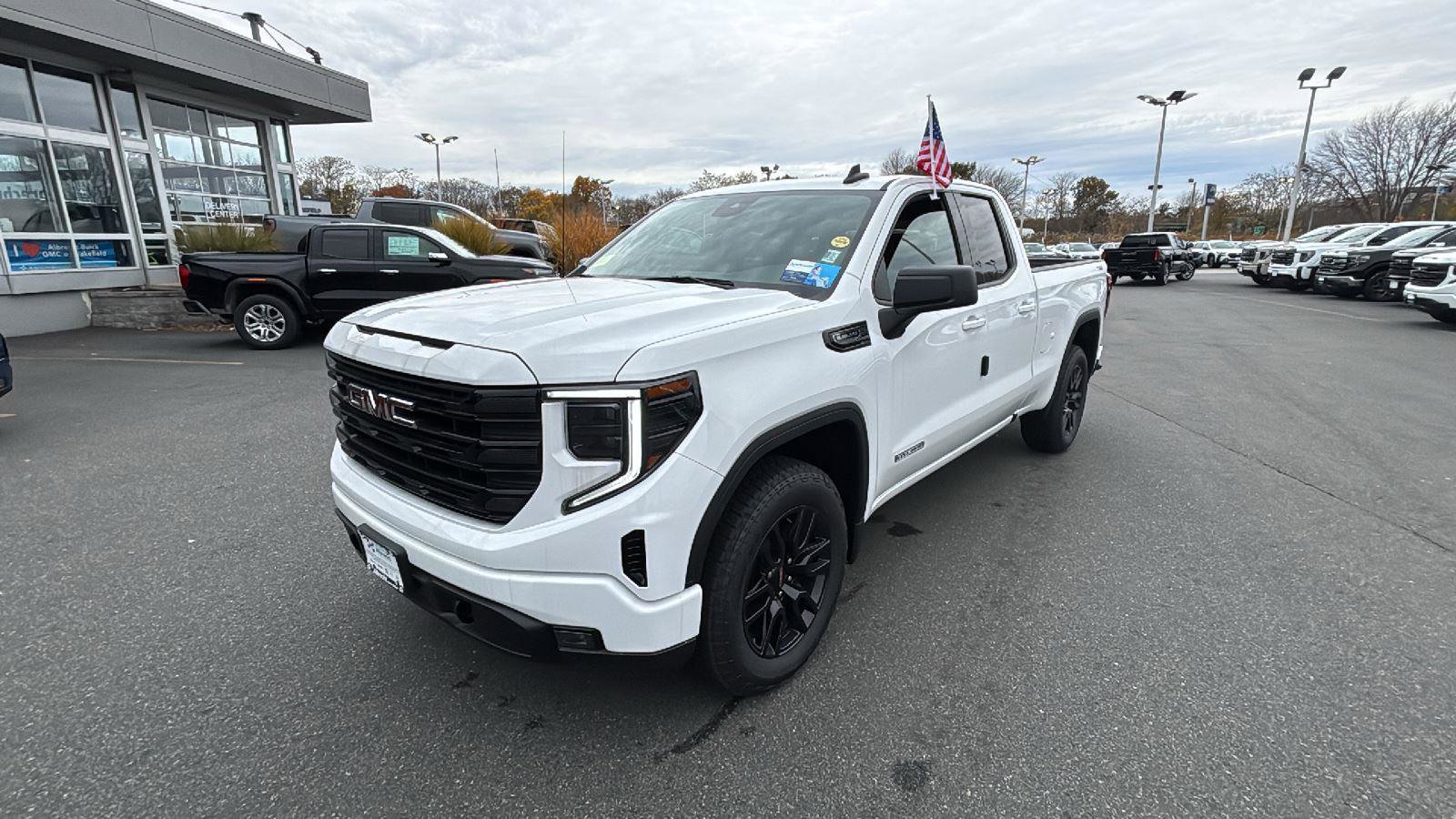 New 2025 GMC Sierra 1500 Elevation w/ Preferred Package image 3
